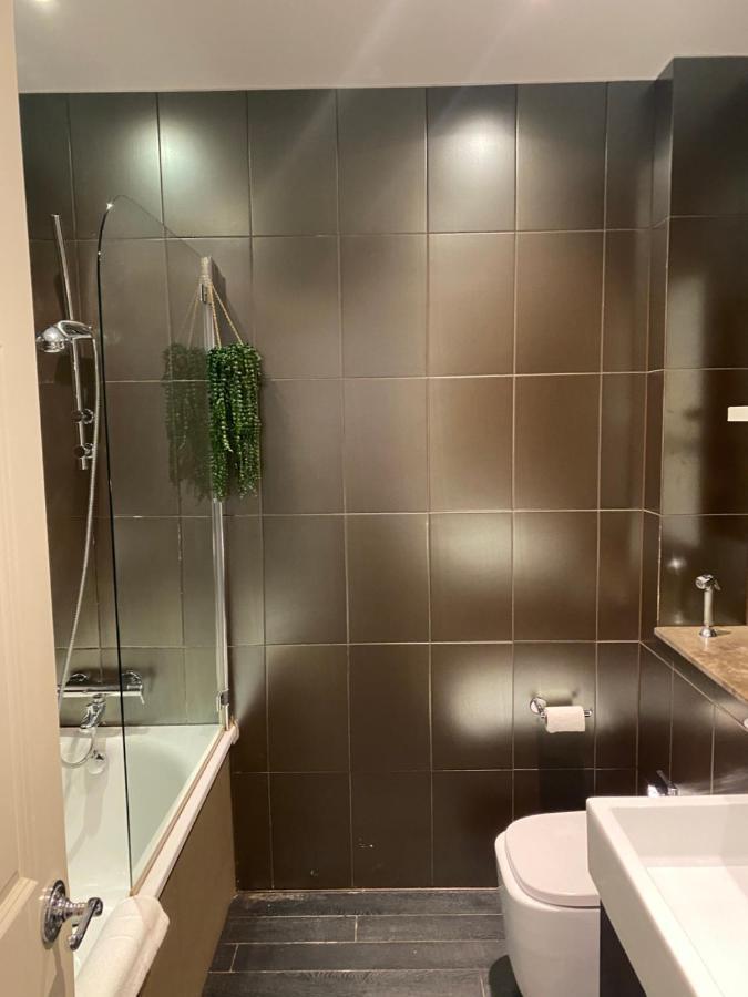 Апартаменти Beautiful Modern Studio In High Street Kensington Лондон Екстер'єр фото
