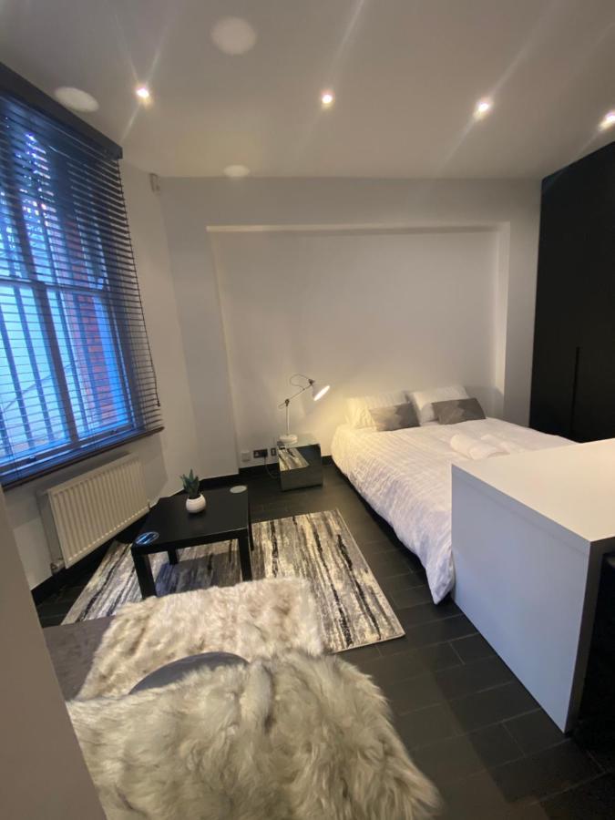 Апартаменти Beautiful Modern Studio In High Street Kensington Лондон Екстер'єр фото