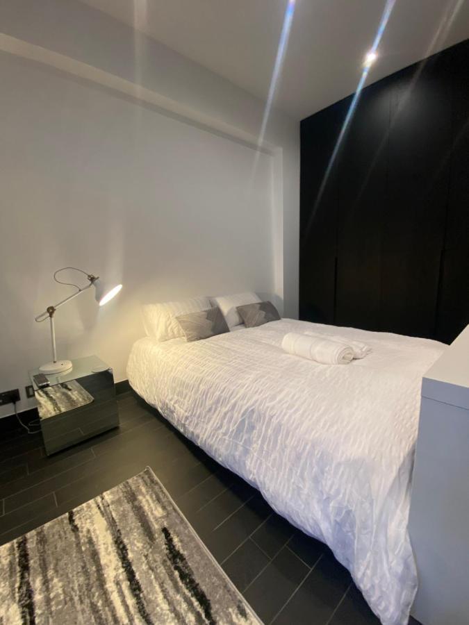 Апартаменти Beautiful Modern Studio In High Street Kensington Лондон Екстер'єр фото